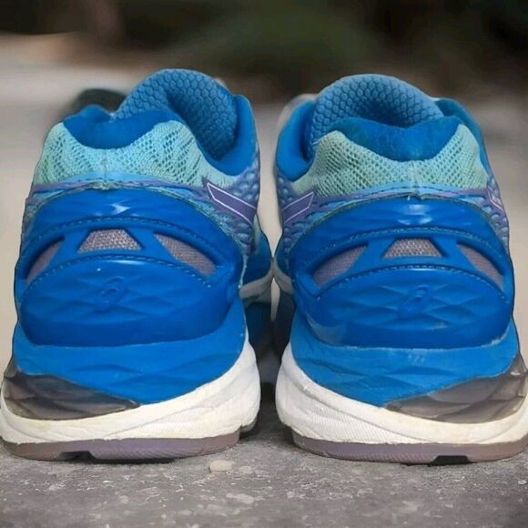 Asics Nimbus 18 Running Cross Training Shoes Women's Size 9 - Picture 6 of 8